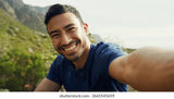 Andrés R